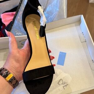 Dream Pairs Black Open-Toe Ankle-Strap Heel